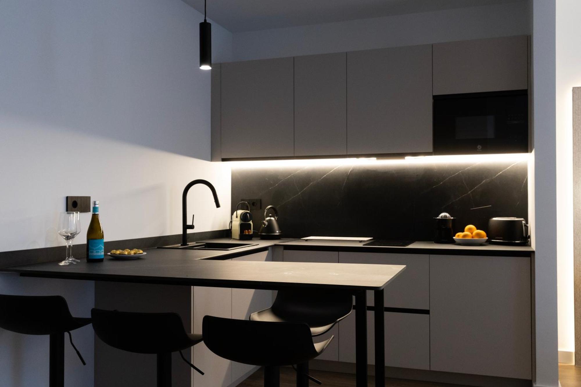 Demetrio By Alma Suites Valencia Exterior foto