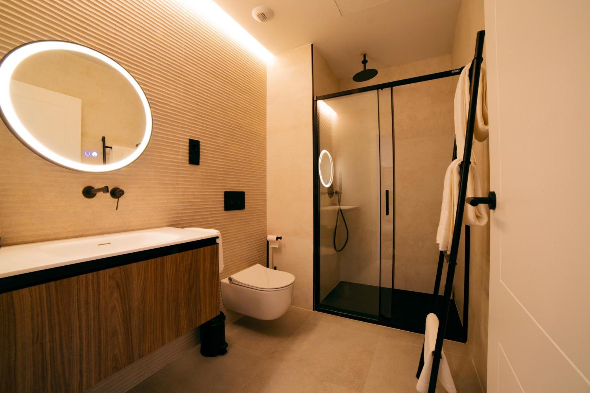 Demetrio By Alma Suites Valencia Exterior foto